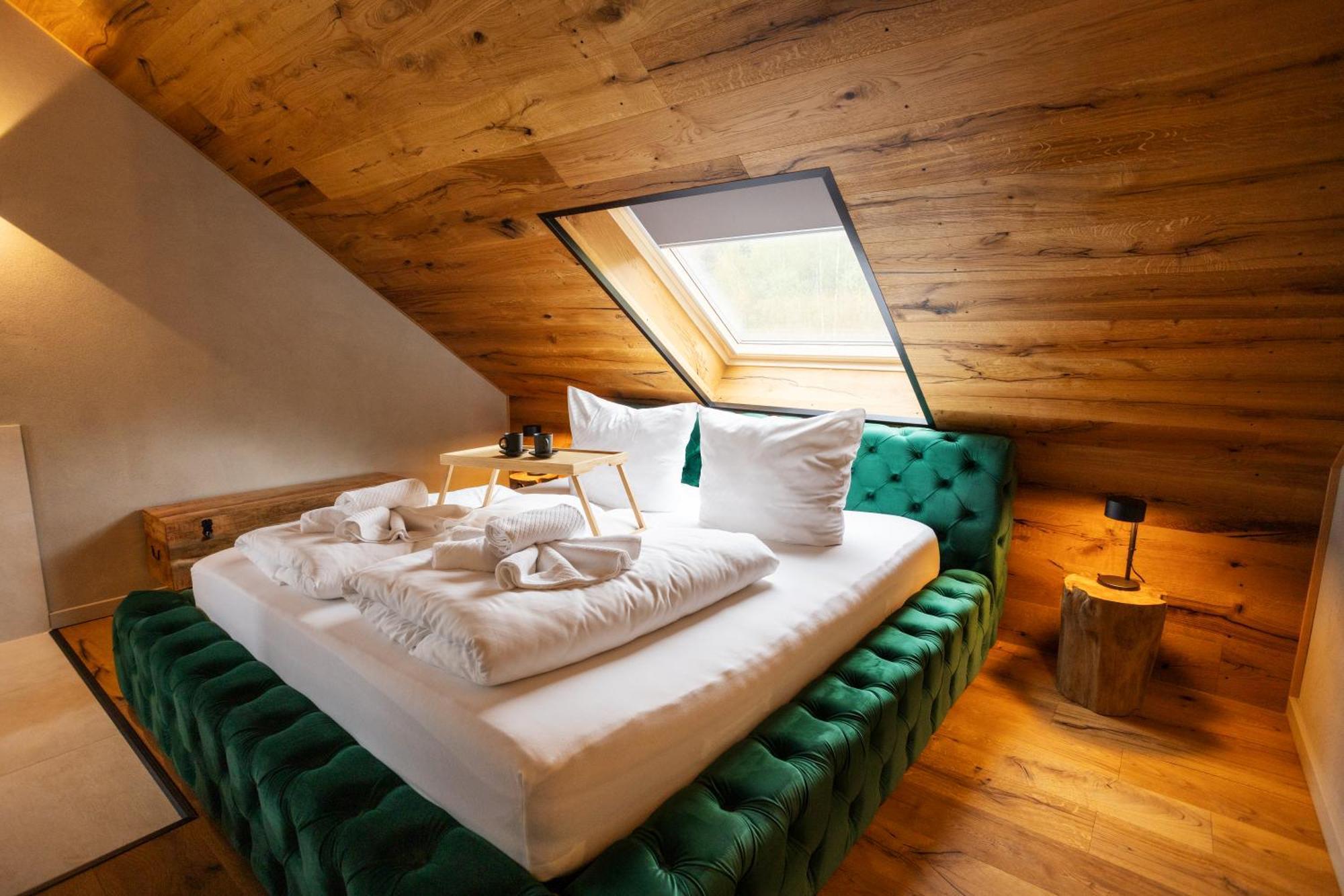 Sauerland Chalets - "Die Chalets Herzenssache" Вінтерберг Екстер'єр фото